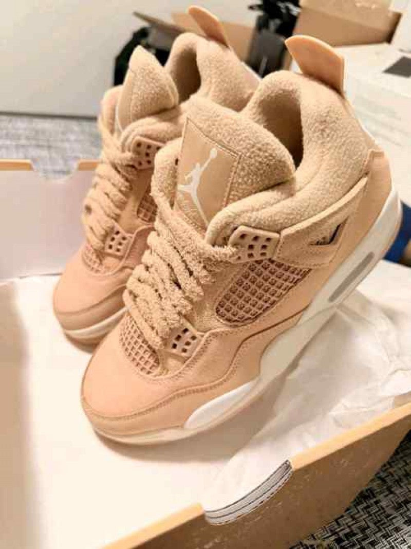Air Jordan 4 Retro Cozy
