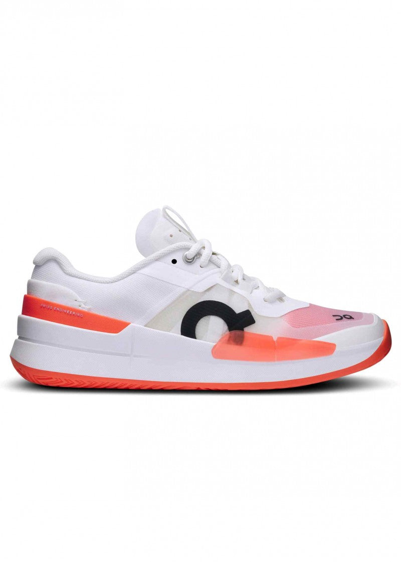 On Cloud Running The Roger Pro 2 White Flame