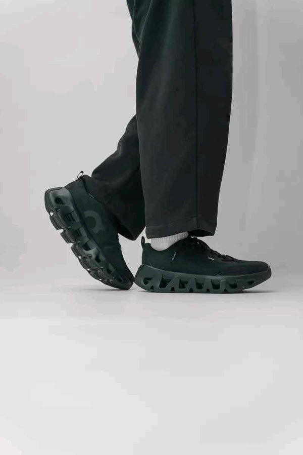 Kith x On Cloud K-Tech 1 Black