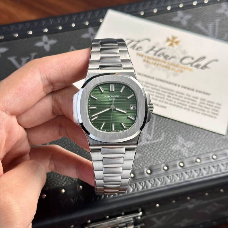 Patek_philipppe Nautilus Quartz Silver Green
