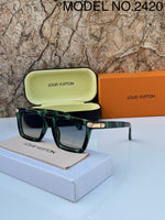 Louis Vuitton_2420_green