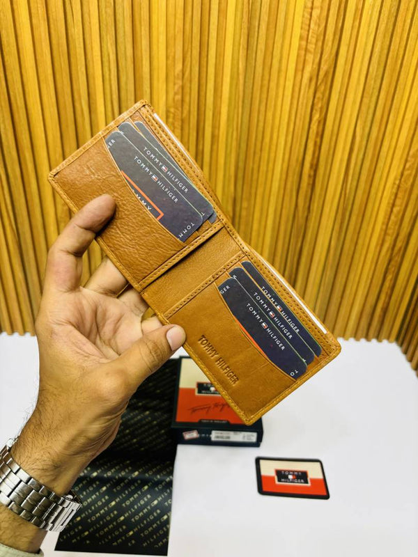 105 TOMMY HILFIGAR PREMIUM QUALITY WALLET