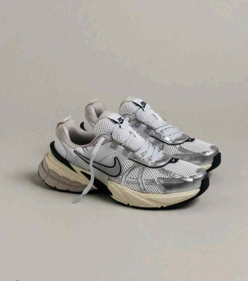 Nike V2k Run Metallica Sliver 1858