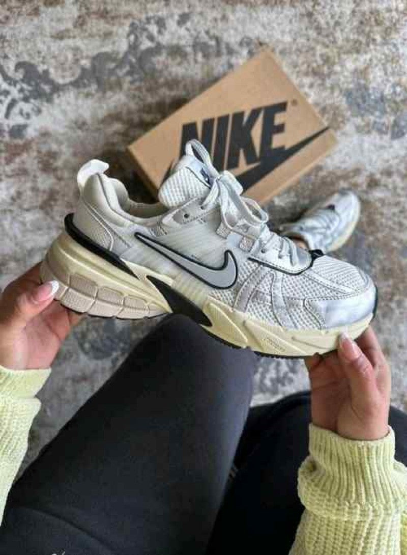 Nike V2k Run Metallica Sliver 1858