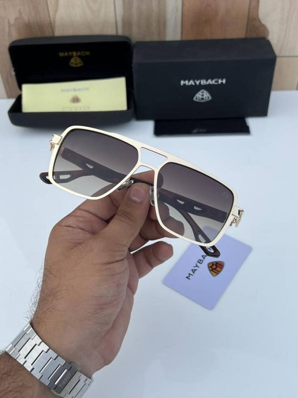Maybach_218_gold_brown