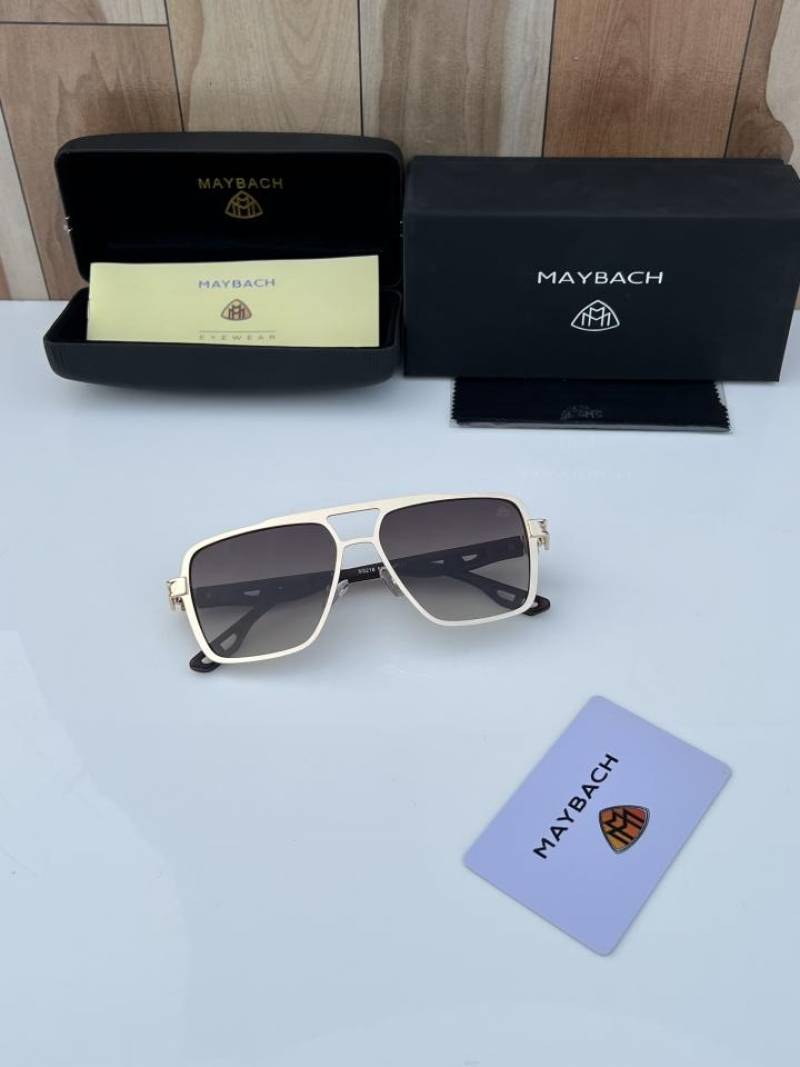 Maybach_218_gold_brown