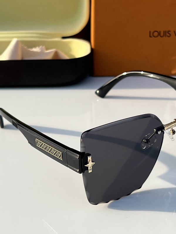 Louis Vuitton_23156_Black