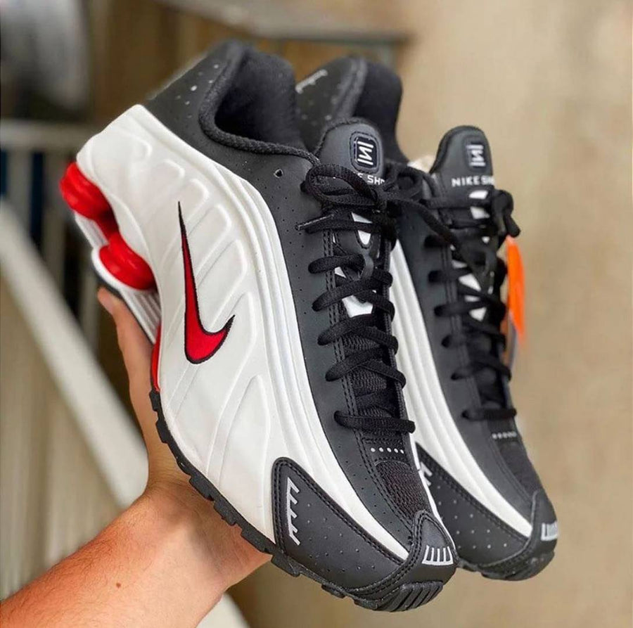 Nike Shox R4 Platinum Tint University Red