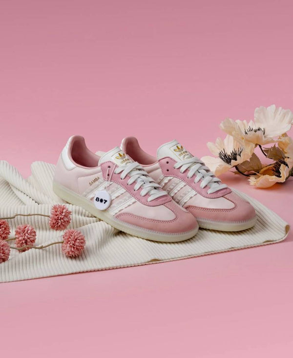 ADIDAA.S SAMBA RUFFLE STRIPES PACK WONDER WOMEN