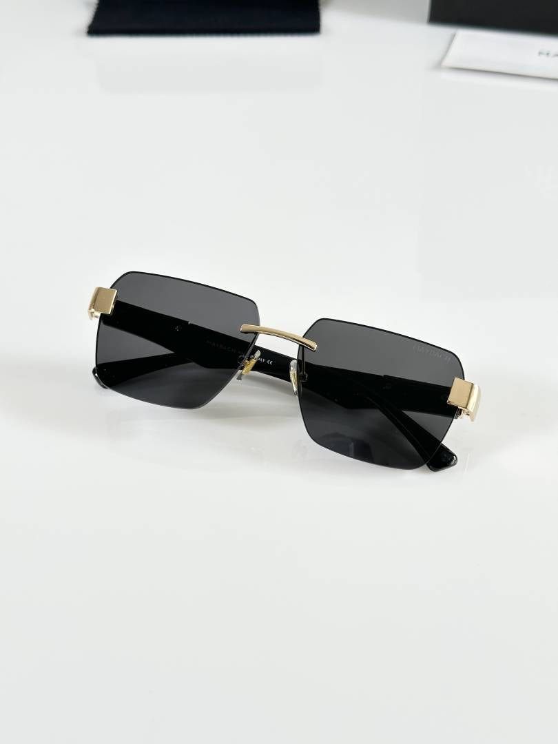 Maybach 2560 Gold Black