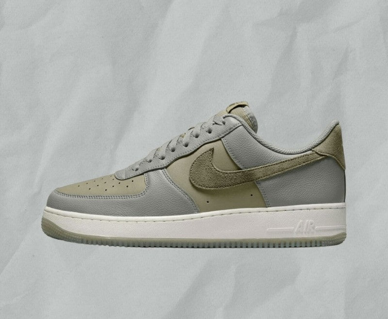 Nike AirForce 1 Medium Olive Dark Stucco
