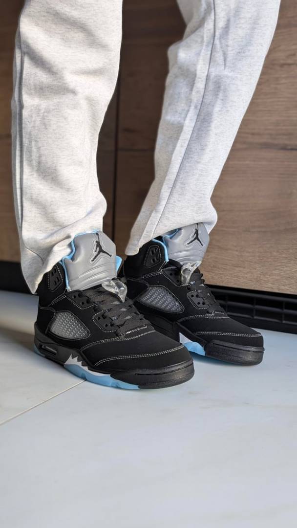 Jordan 5 Black University Blue for mens