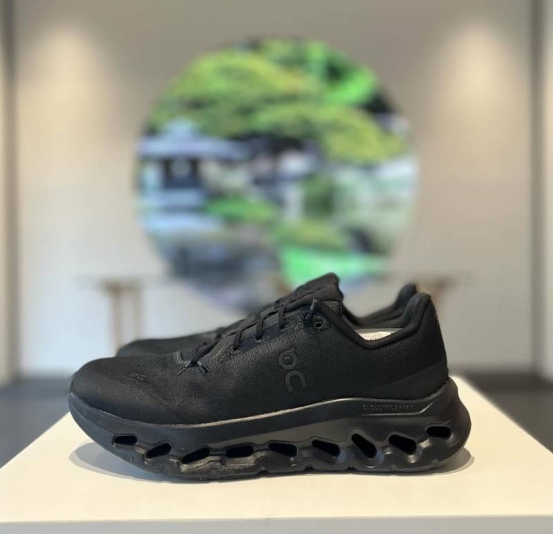 On Cloudtilt Eclipse All Black sale