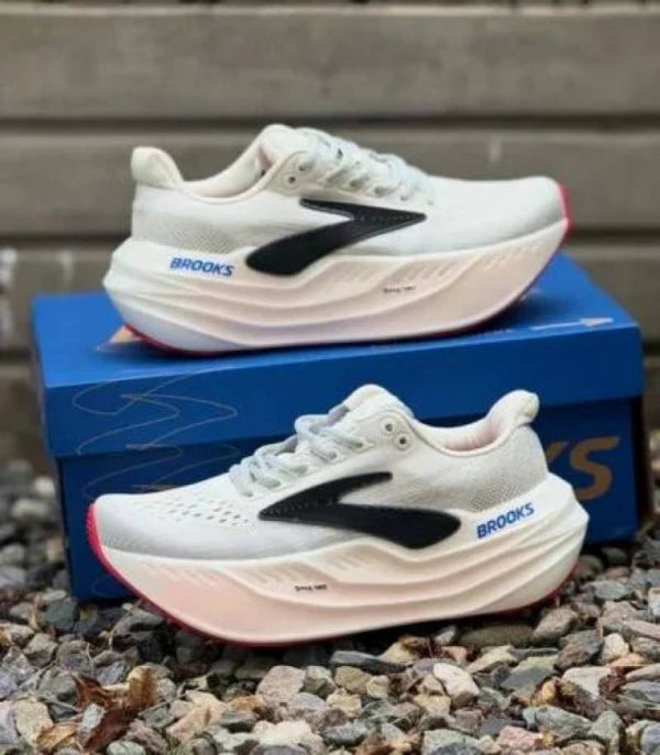 Brooks Glceerin Max Running Red Sole