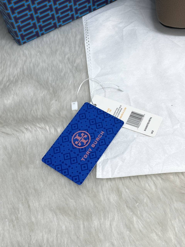 Tori Burch_Blake_Medium_Satchel_WithToryCharm_BoxPacking