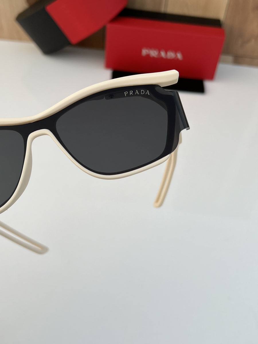 Prada_9024_cream