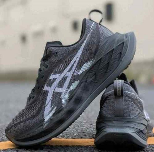 Asiccss. Superblast 2 Blacks