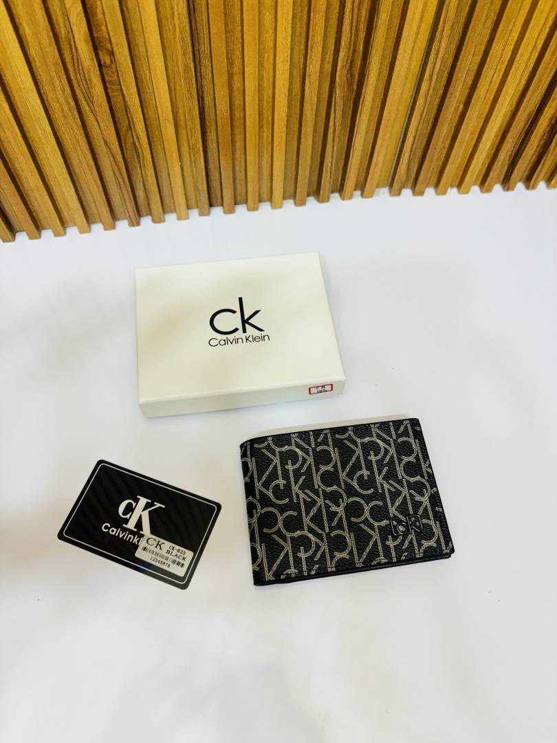 104 CK CALVIN KLEIIN PREMIUM QUALITY WALLET