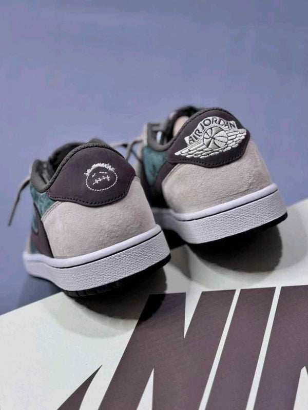Fragment Design x Travis Scott x Nikkee Jordan 1 low