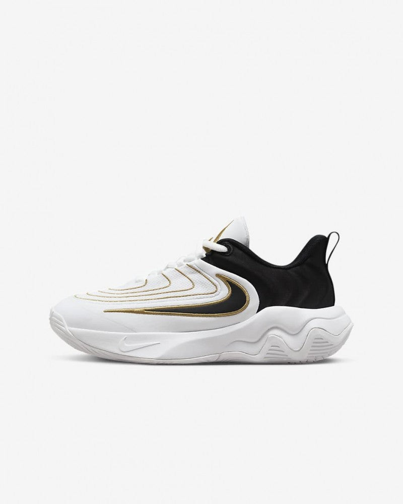 Nike Giannis Immortality 4