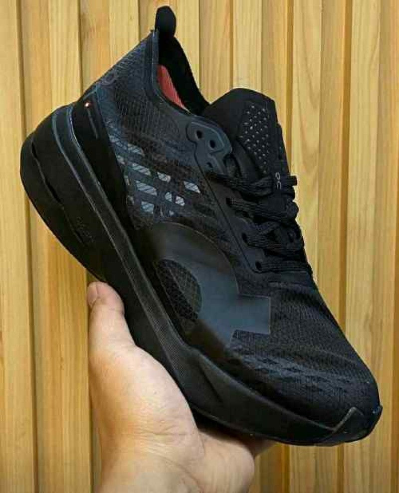 ON Cloud Boom Strike Sneakers - Black