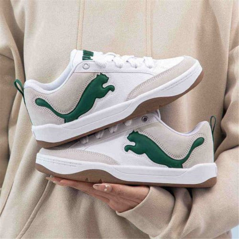 Pum park lifestyle logo green