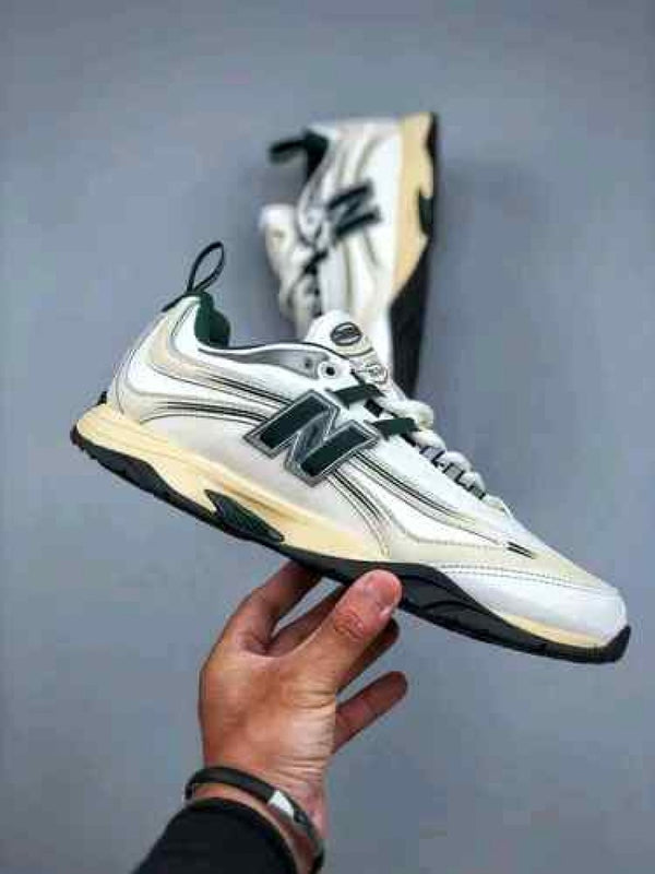 New Balencee_RC56_Aim_Leon_Dore_Pristine