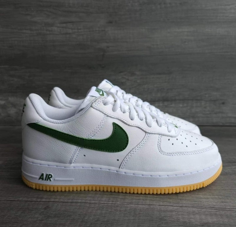 Nike Airforce 1 low retro qs cotm forest green