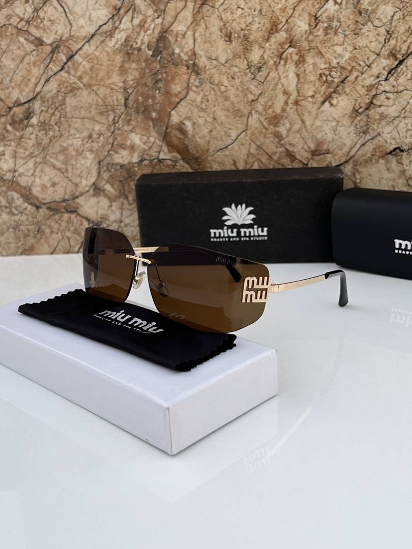 Miu_miu_gold_brown