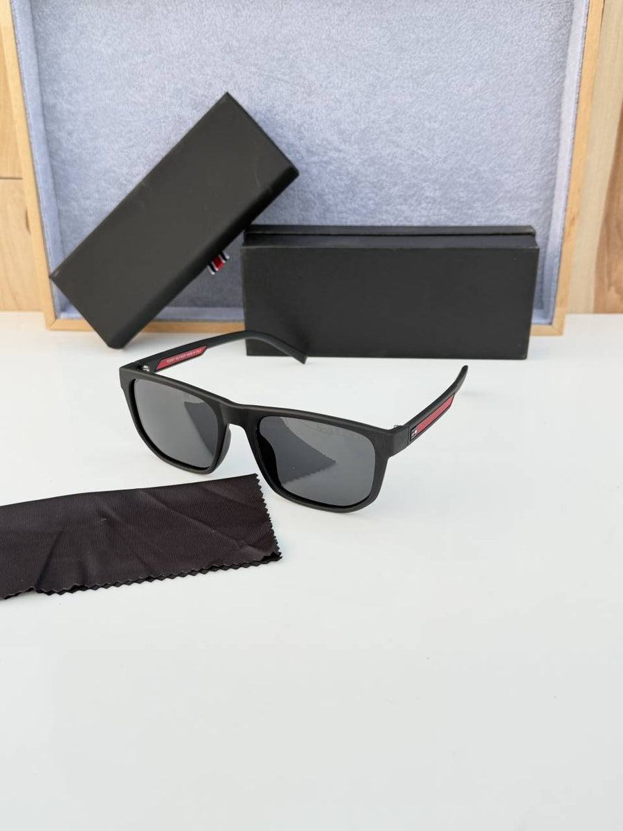 Tommy hilfigar_2568_black_red
