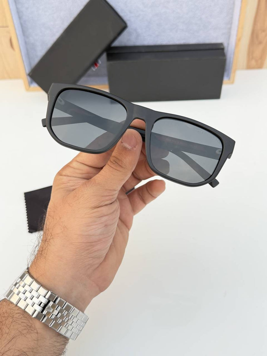 Tommy hilfigar_2568_black_red