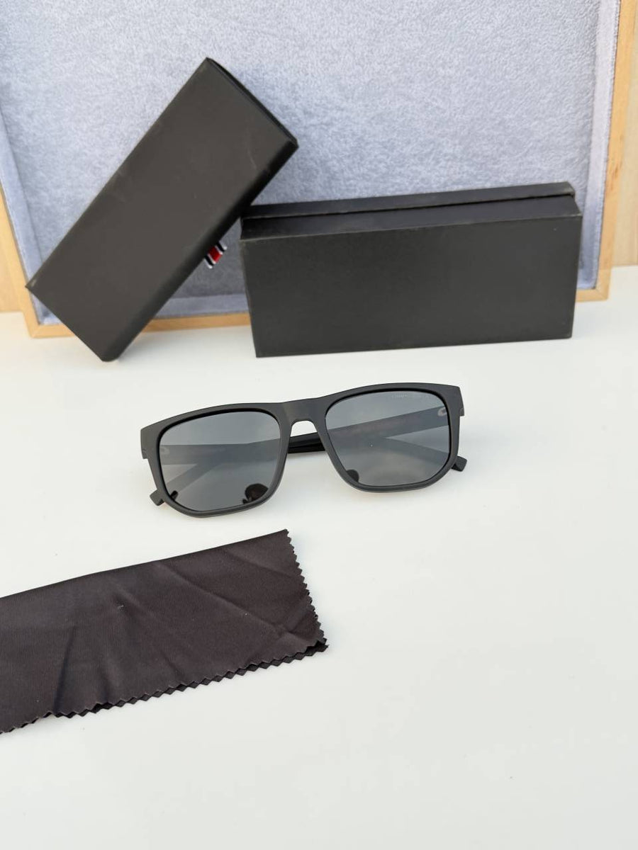 Tommy hilfigar_2568_black_red