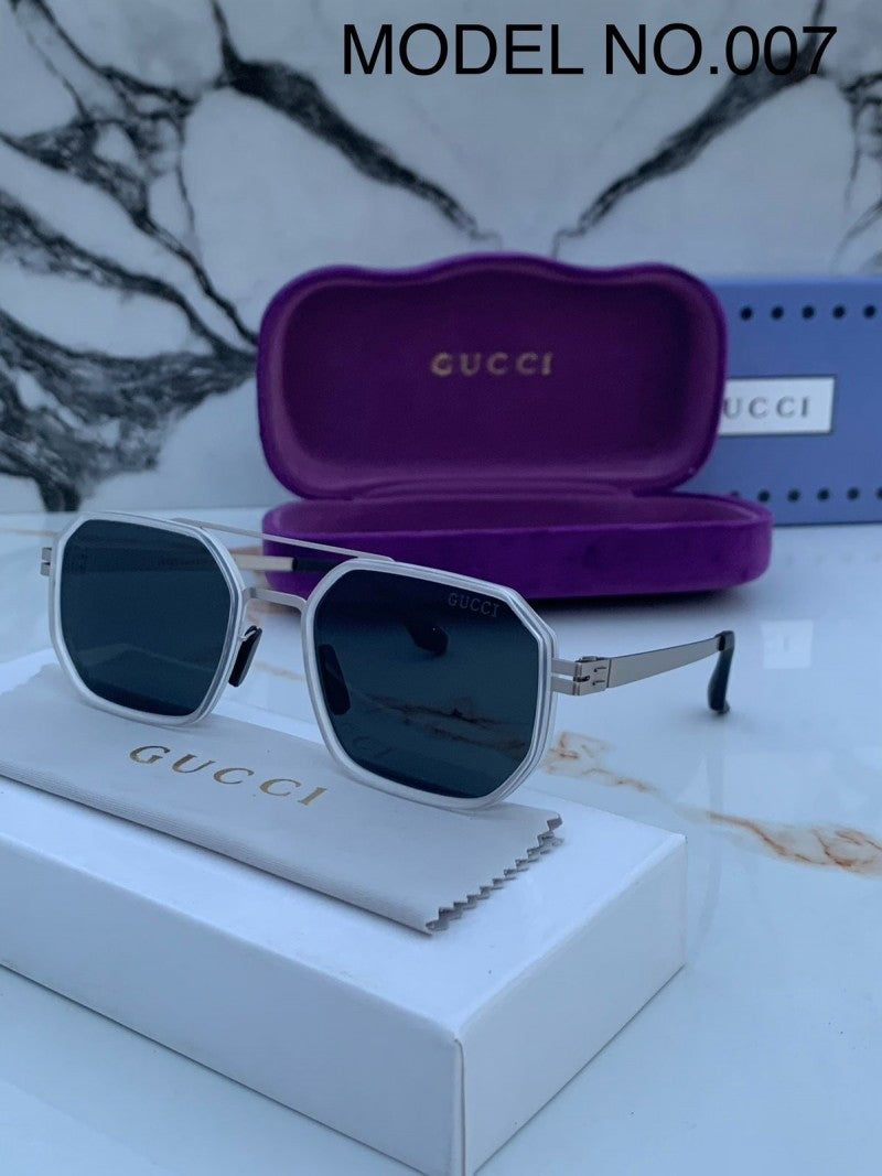 Gucci_007_white_black