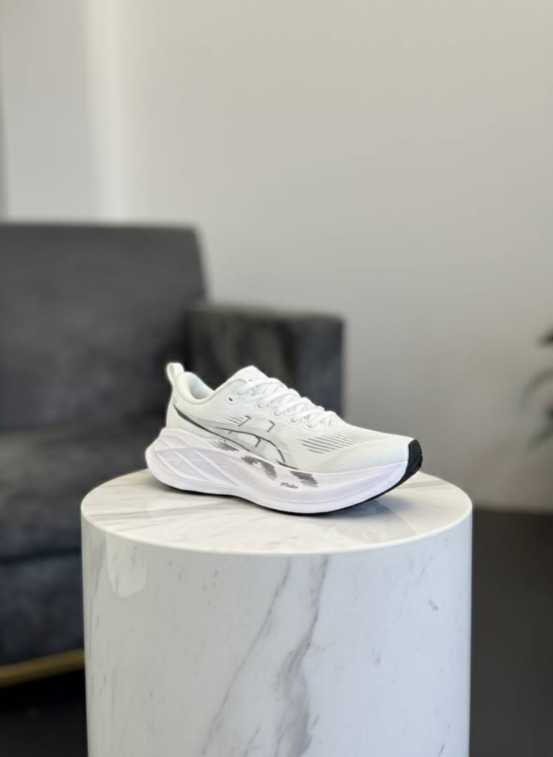 Asics Nova superblastt 2 white cool grey