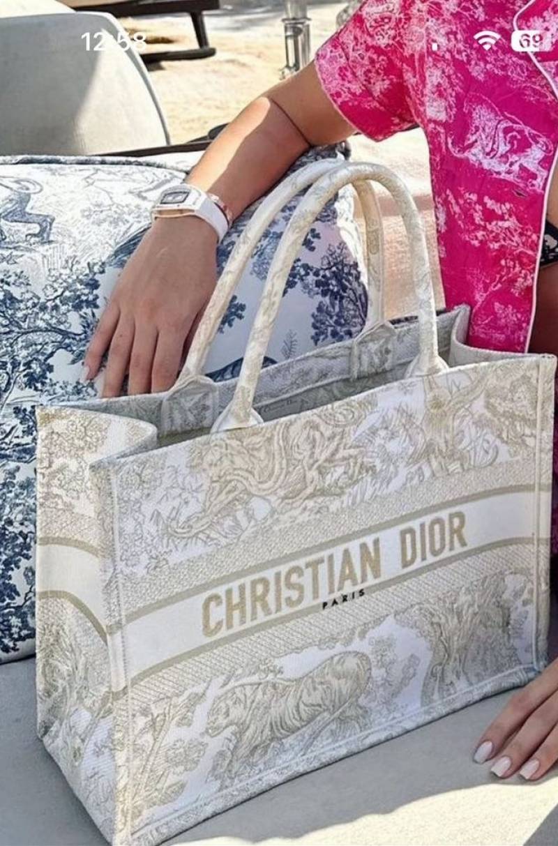 Dior_Book_Tote_Cream_Toile_De_Jouy_With_OG_Box_&_Dust_Bag_&_Scarf_(Cream_Tiger-842)