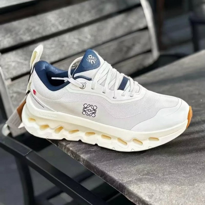 Loew.e x On cloudtilt 2 0 White Navy