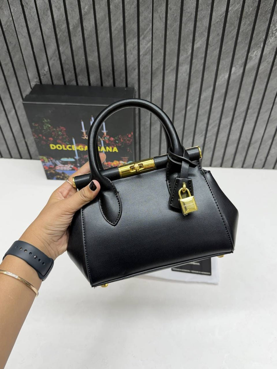 Dolcce & Gabbana 9026 Mini MarleneBlack With Original Box & DustCover