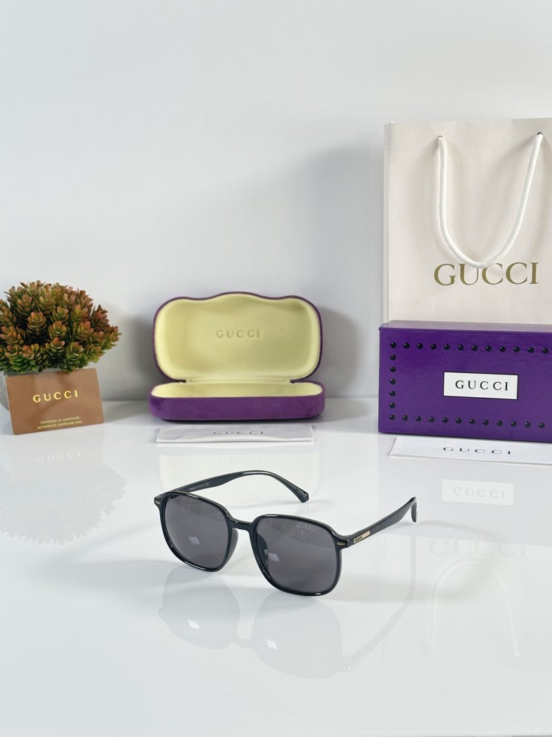 Gucci_2003_Black
