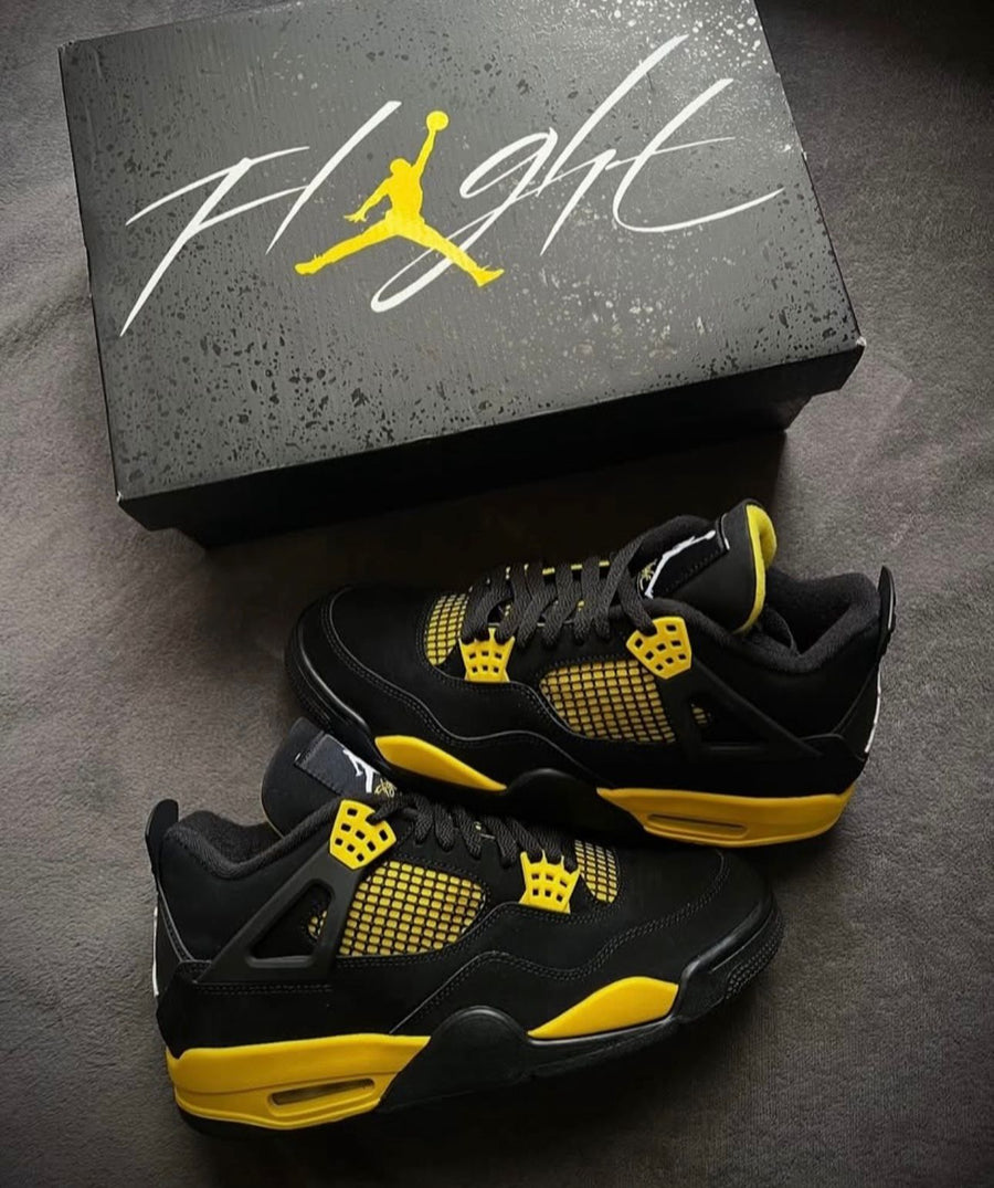 Nike AIR JORDAN 4 THUNDER YELLOW SEMI UA