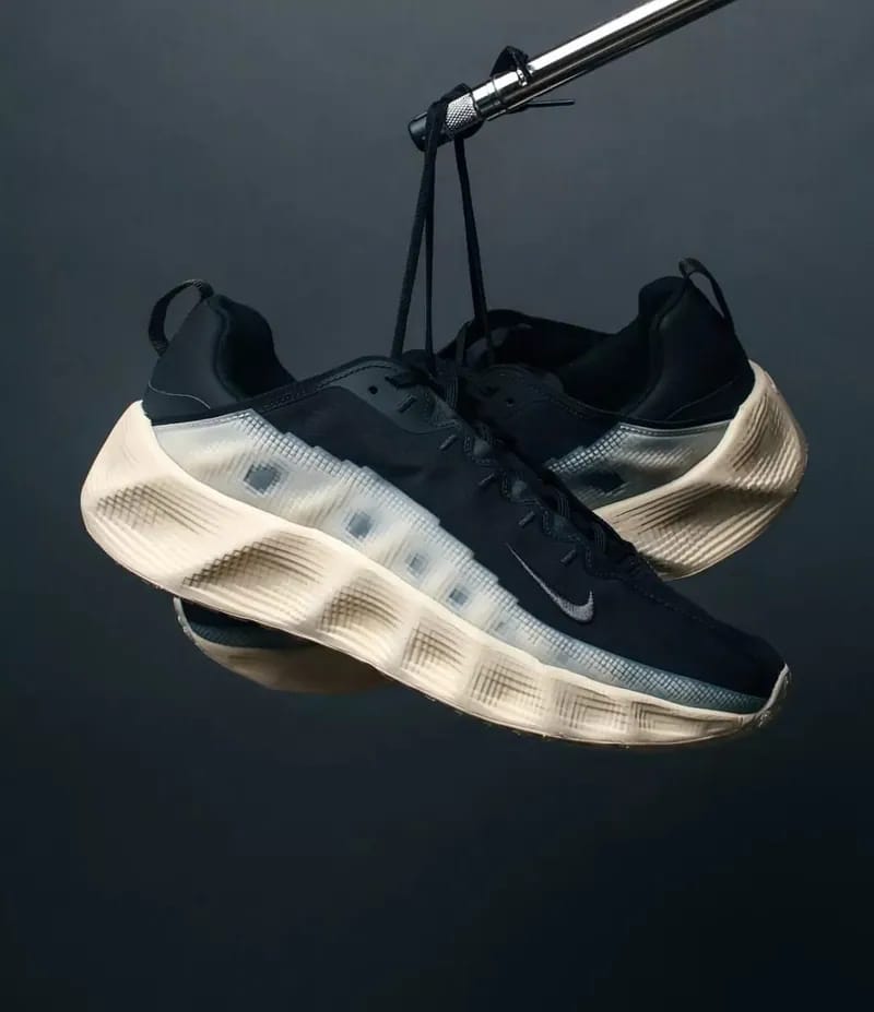 Nike Ava Rover Black Muslin