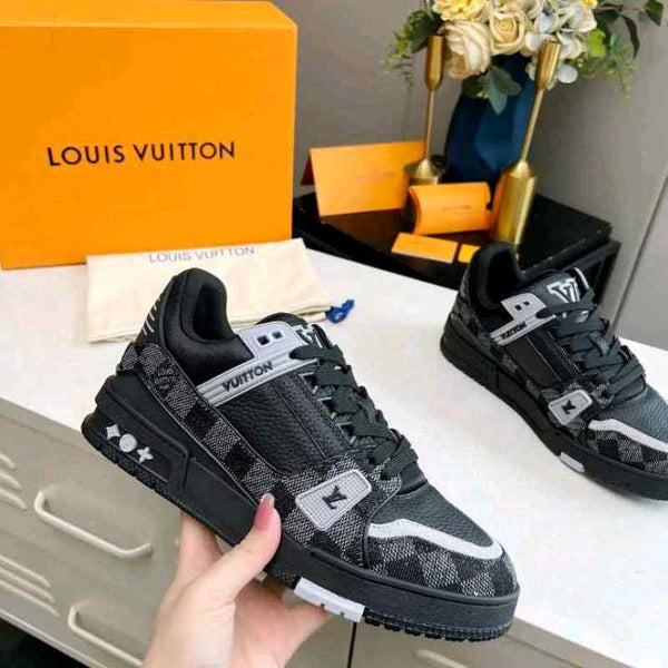 Louis Vuittonn LV Trainer Black Grey