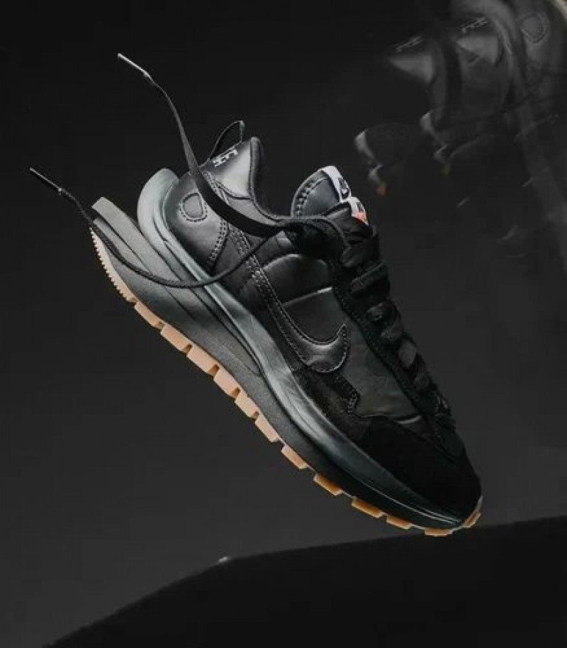 Nike Sacai Vaporwaffle Off Noir