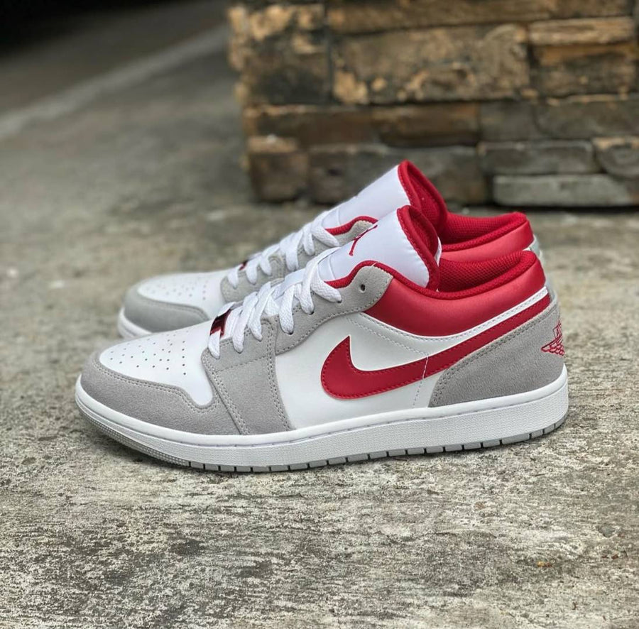 Nike AIR JORDAN 1 LIGHT SMOKE GREY GYM RED