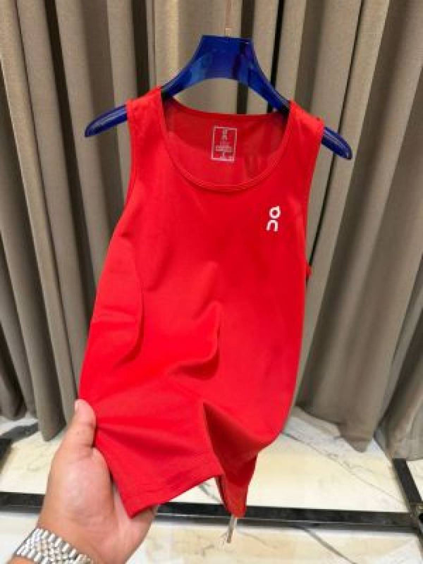 On Cloud Sando Red