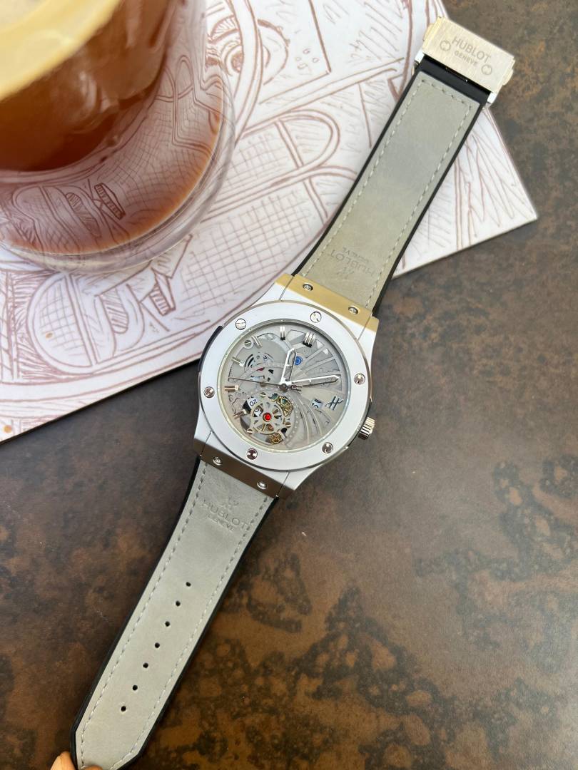 Hublot BigBang Skeleton