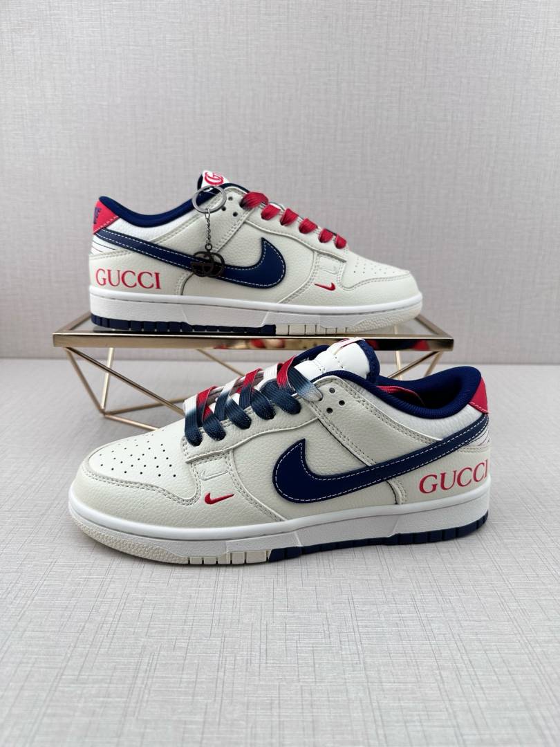 Nike SB DUNK LOW X GUCHI MULTI 2025