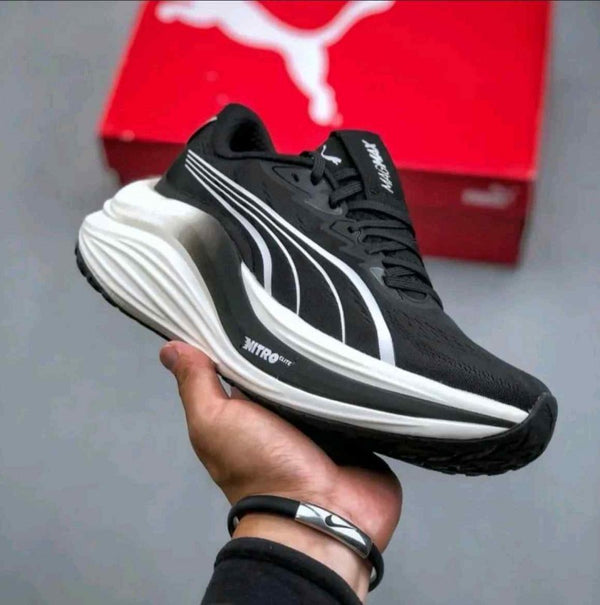 Puma Deviate Magmax Nitro Black White