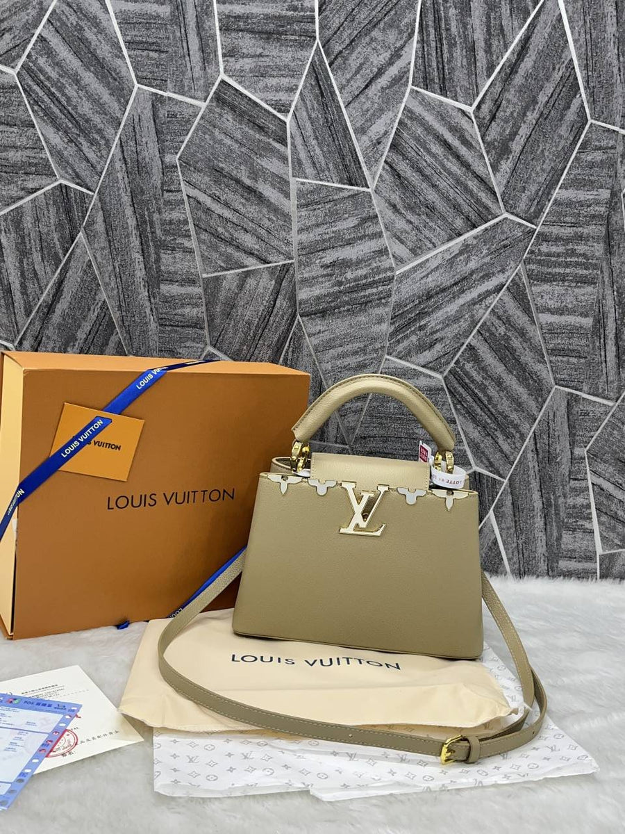 Louis Vuitton_Capucines_Beige_Black_Premium_Double_Box_(NoReturn)