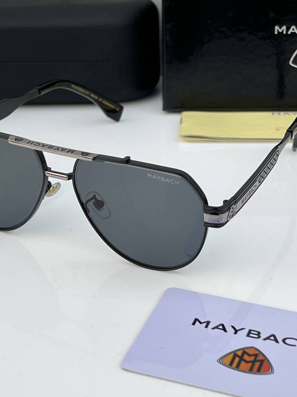 Maybach_72395_black_silver
