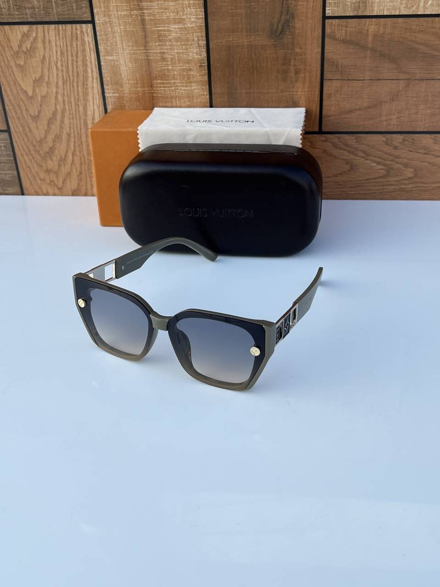 Louis Vuitton_58124_green